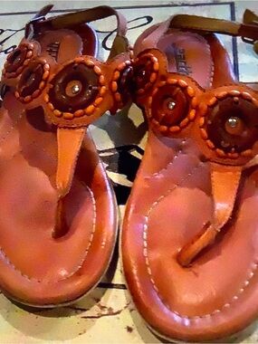 Earth Art Hand Crafted Artisan Coral Floral Beaded Thong Sandals